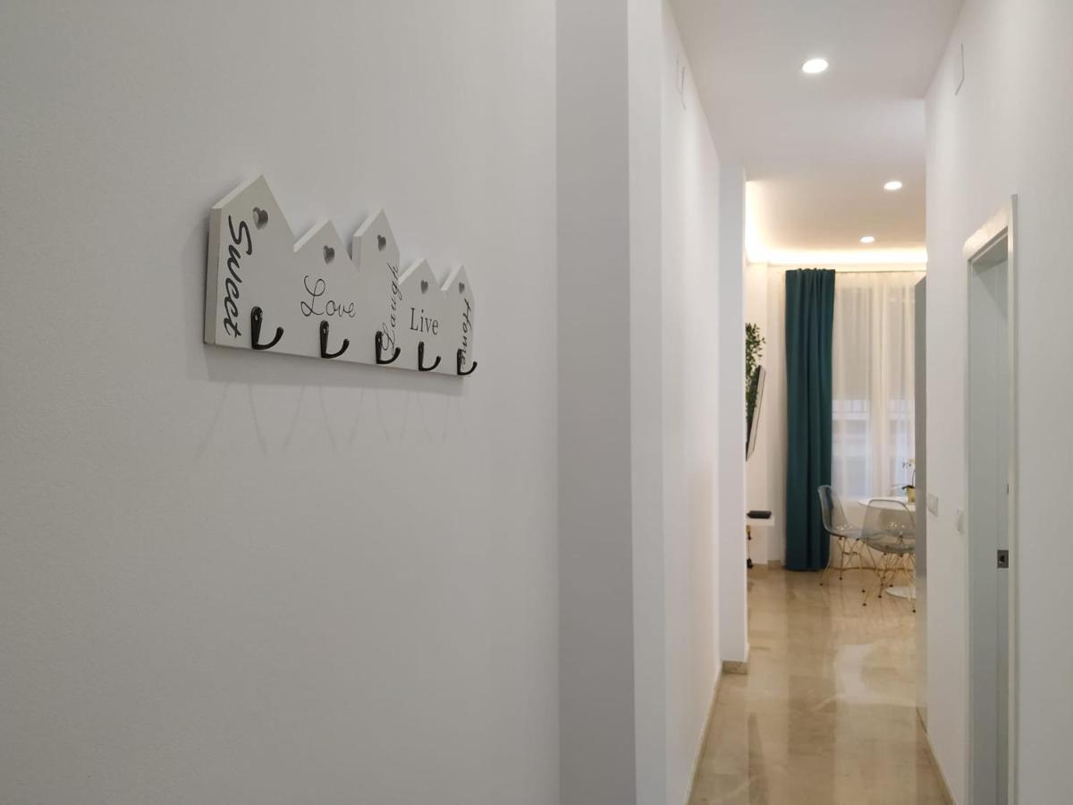 Malaga Historical Centre Luxury Apartment Bagian luar foto