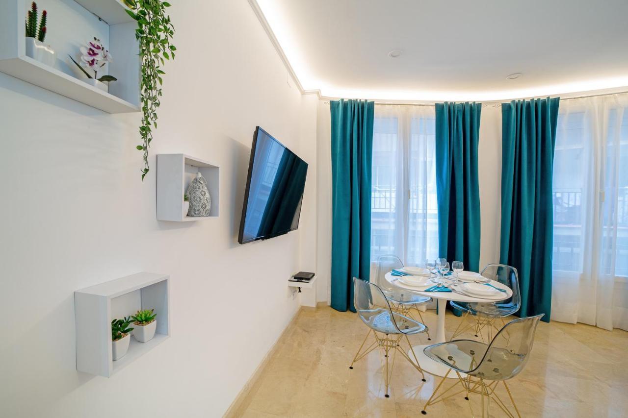 Malaga Historical Centre Luxury Apartment Bagian luar foto
