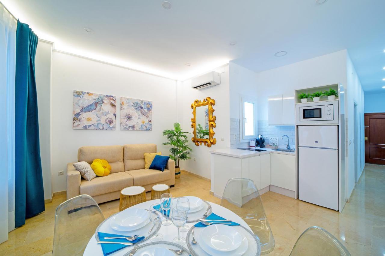 Malaga Historical Centre Luxury Apartment Bagian luar foto